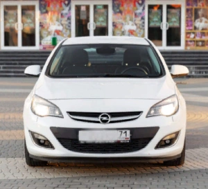 Opel Astra J