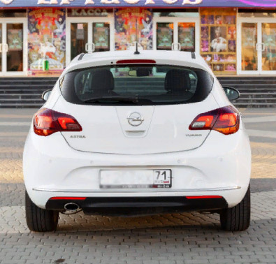 Opel Astra J